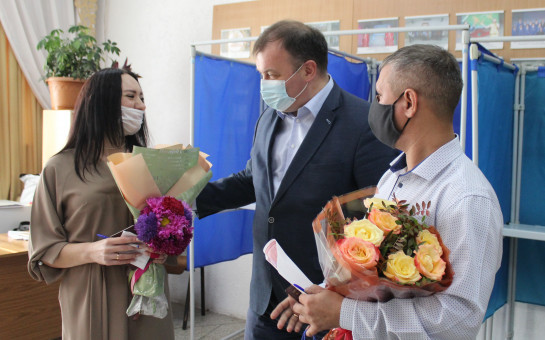 Каждый 9 житель Мошковского района проявил гражданскую сознательность и сделал свой выбор в первый день голосования